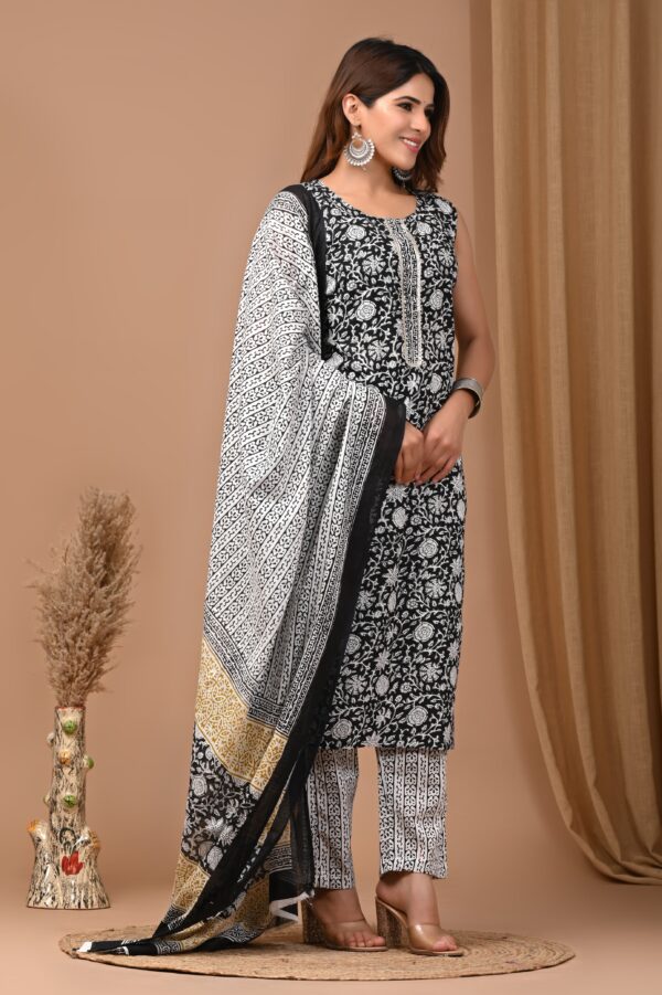 3 Piece Stitched KurtiPantDupatta Suit 31 scaled