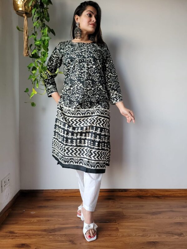 KURTI PENT SET 4