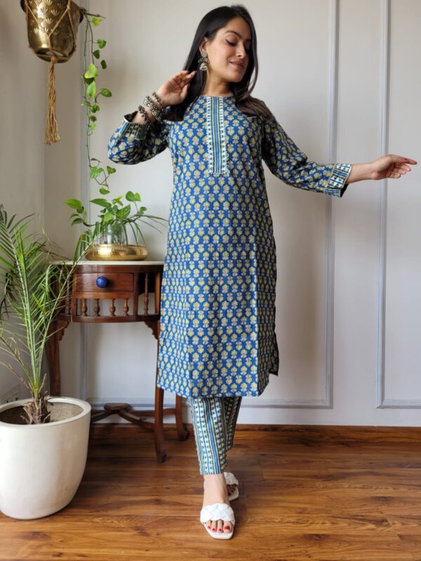 KURTI WITH PENT 38