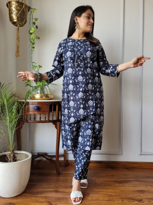 KURTI WITH PENT 53