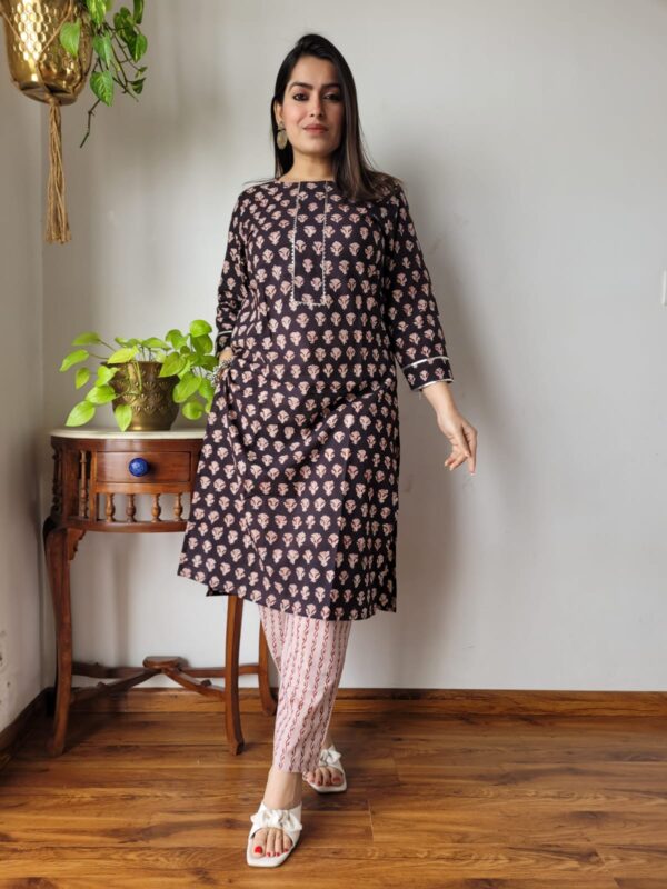 KURTI WITH PENT 71