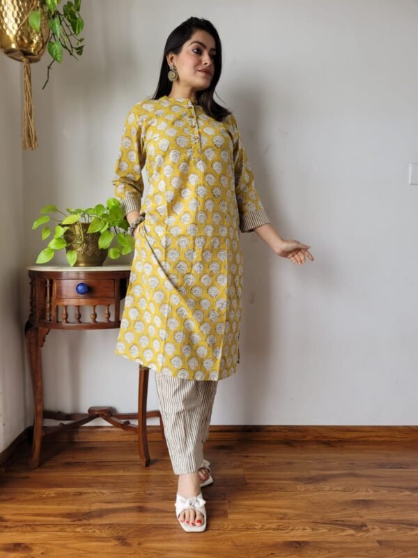 KURTI WITH PENT 78