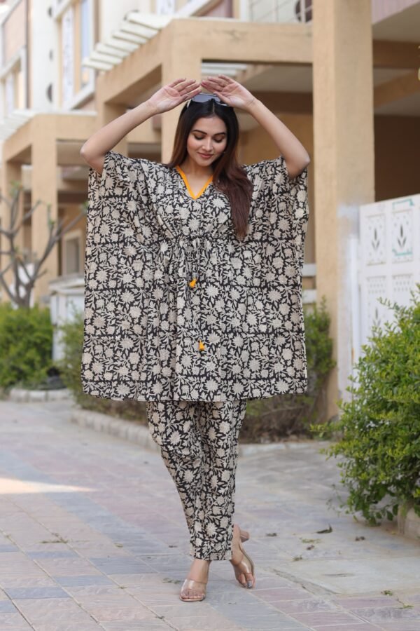 kaftan with pant 36 scaled