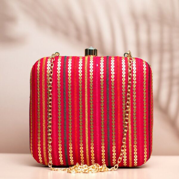 Ethnic Embroidery Clutch Bag