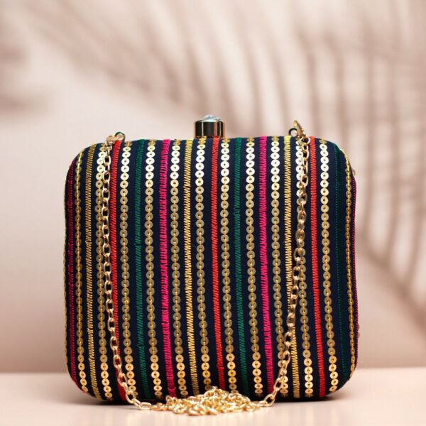 Ethnic Embroidery Clutch Bag