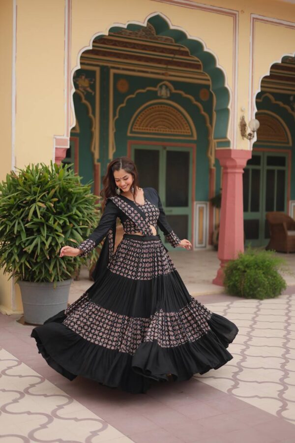 Navratri Lehenga Choli Collection