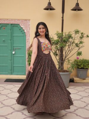 Kutchi Gamthi Gown