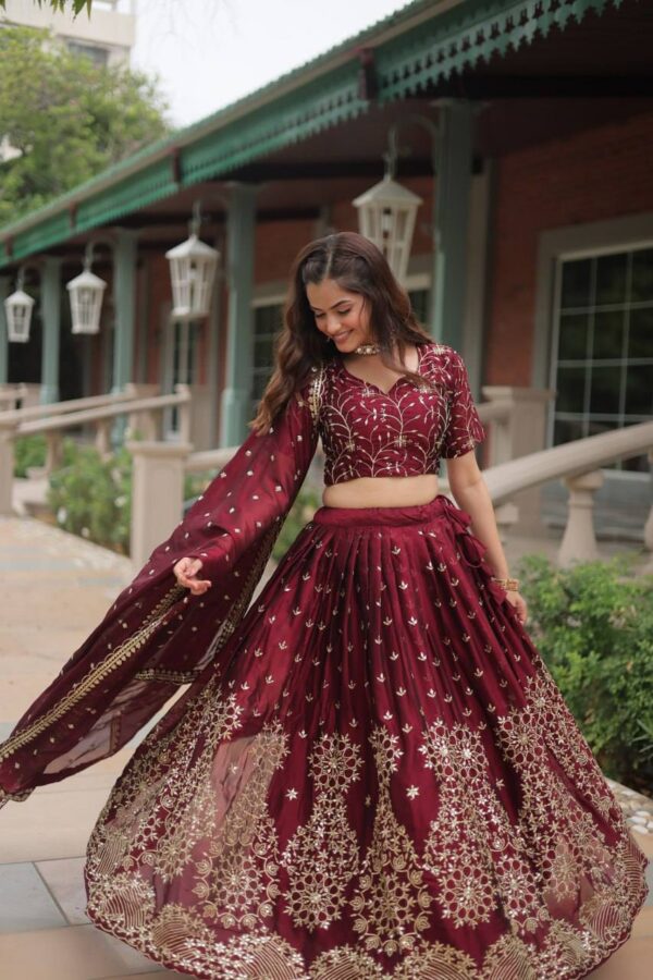 Designer Lehenga Choli