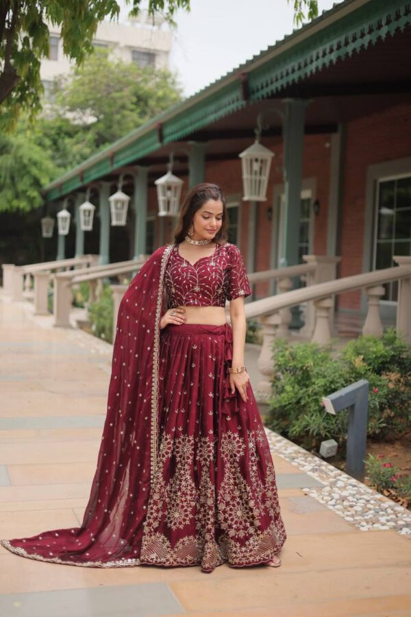 Designer Lehenga Choli