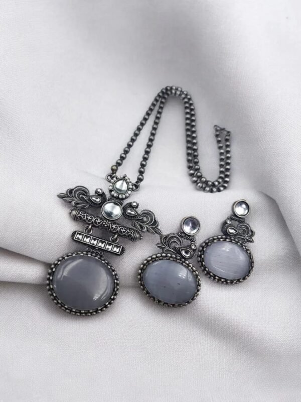 Silver Replica Pendant Set