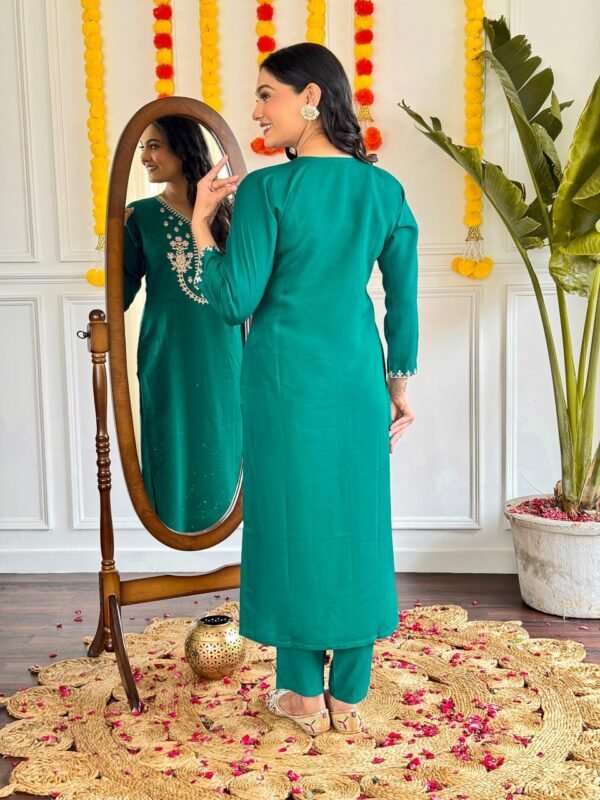 Chanderi Embroidered Kurta Set